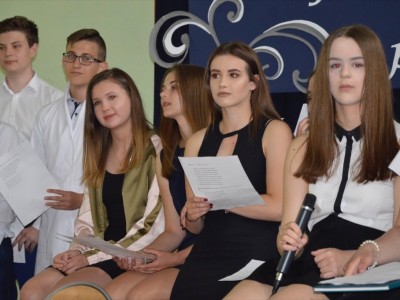 zakonczenie_roku_3gim_27